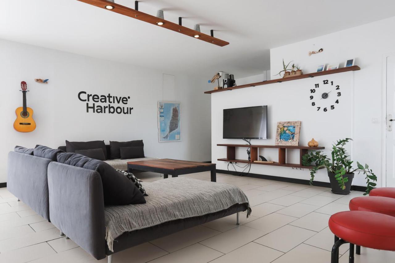 라하레스 Creative Harbour Fuerteventura 호스텔 외부 사진